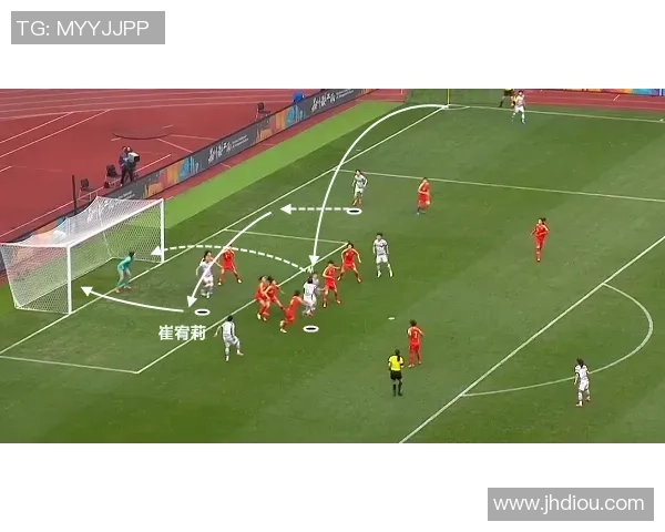 足球球星素质低下引发公众热议职业精神与形象建设成焦点